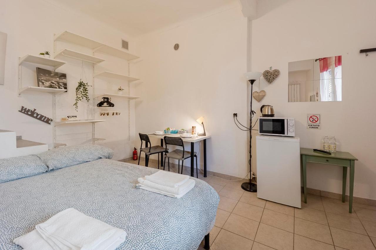 Апартаменти Il Gattino Di Sanremo - Piccolo Monolocale Centro E Stazione Del Treno Екстер'єр фото